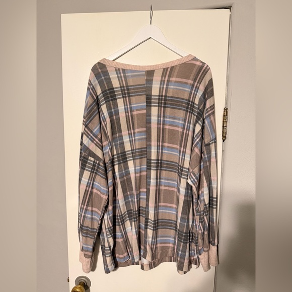 Sew In Love Plaid Henley Top Size 2X NWT - Picture 5 of 6